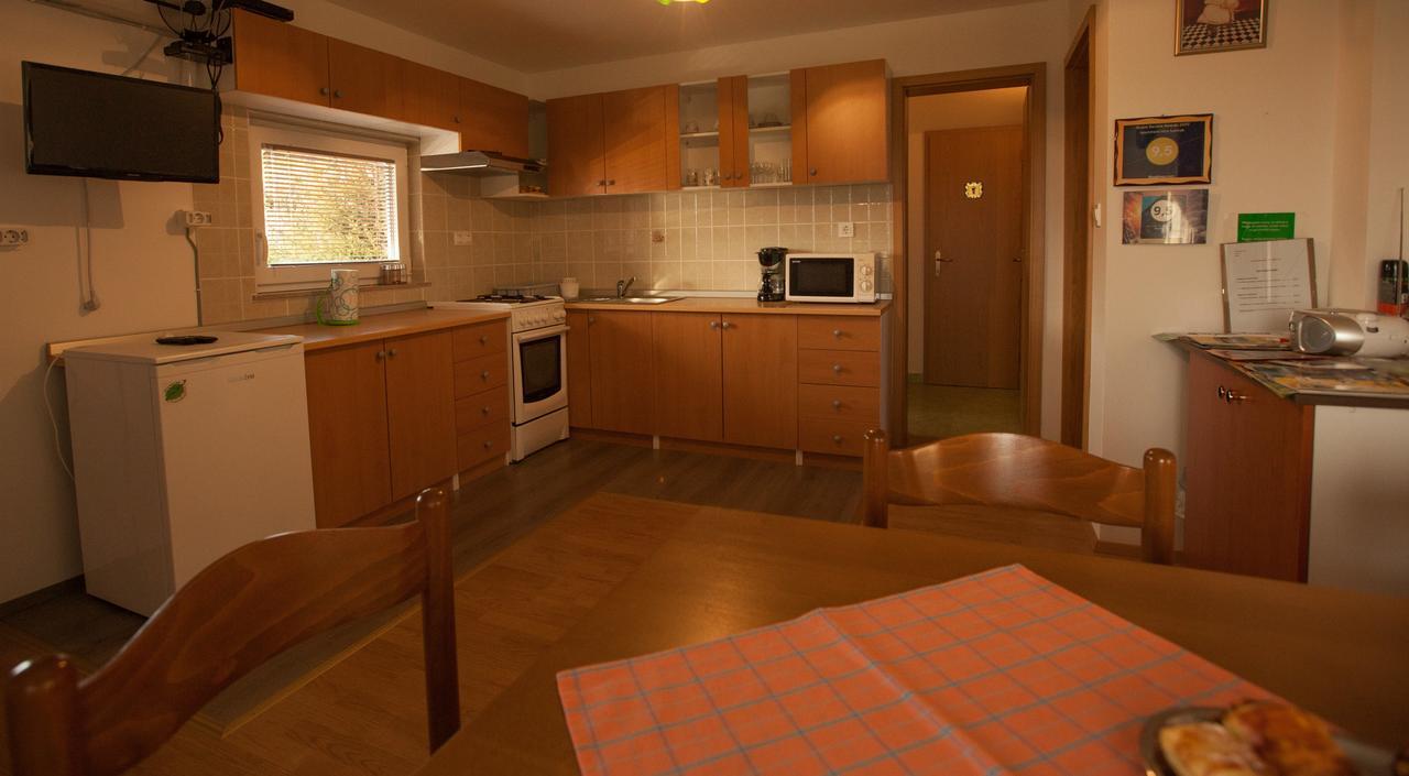 Apartment House Sumrak Bizeljsko Exteriör bild
