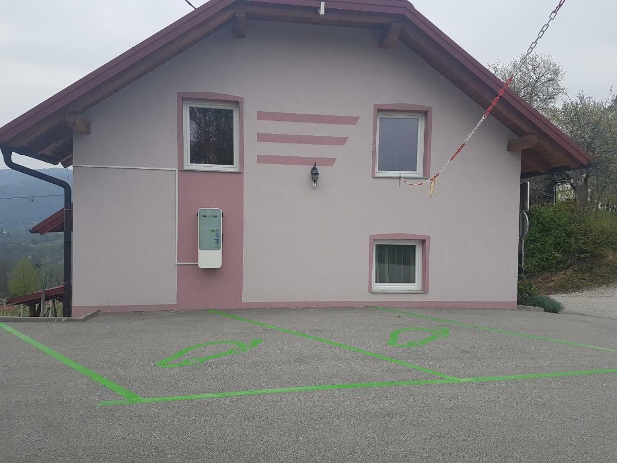 Apartment House Sumrak Bizeljsko Exteriör bild